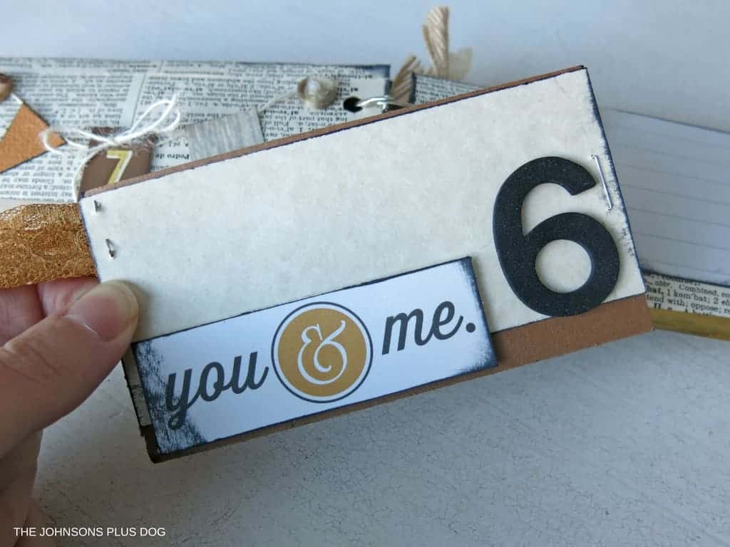 Cardboard Roll Mini Album | 10 Thanks I Love About You Book | DIY Valentine's Day Gifts | Vintage inspired mini scrapbook | Tell you husband what you love about him | Turn paper towel rolls into a mini album | Cardboard roll crafts | Toilet paper roll DIY