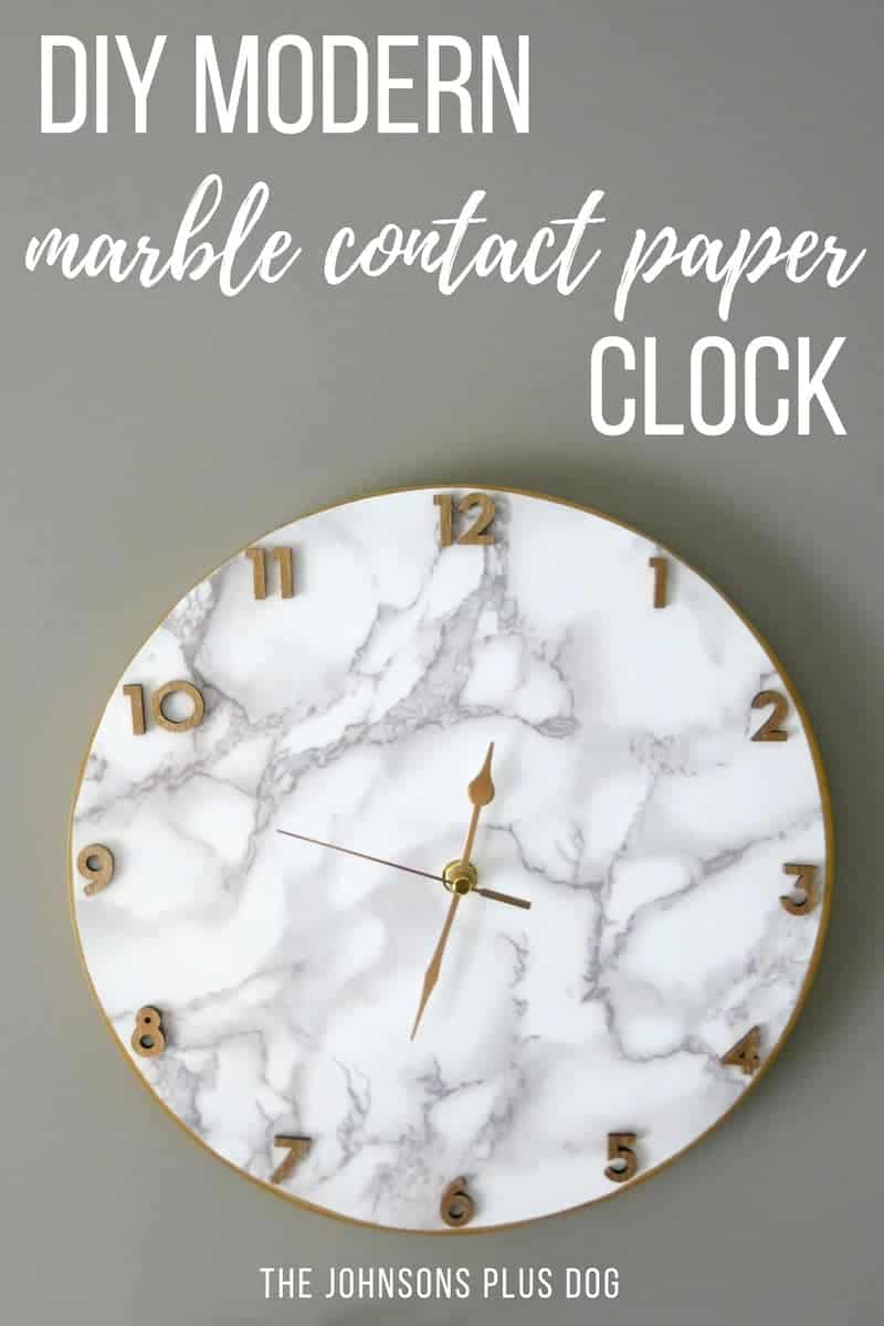 Marble Contact Paper Clock | DIY Clock with Contact Paper | Crafts with Contact Paper | How to make a clock | Clock making | Clockmaking with contact paper | Put contact paper on a wood round to make clock | Make your own clock | Clock for office | Clock for modern office | Marble and gold clock | Clock for modern glam office 