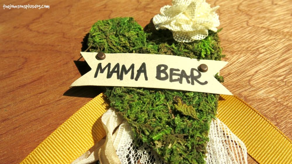 This mama bear name tag is perfect for a forest or rustic themed baby shower