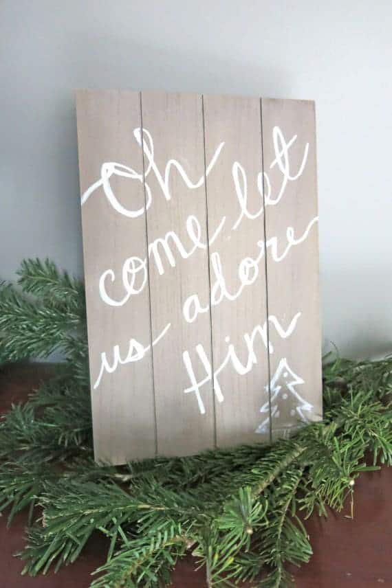 Christmas Decor from Etsy | Christmas Decorations from Etsy | Etsy Christmas Finds | What to buy from Etsy for Christmas | How to decorate your home for Christmas with Etsy | Great Christmas gifts from Etsy | Holiday Decorations on Etsy | Winter Decorations from Etsy