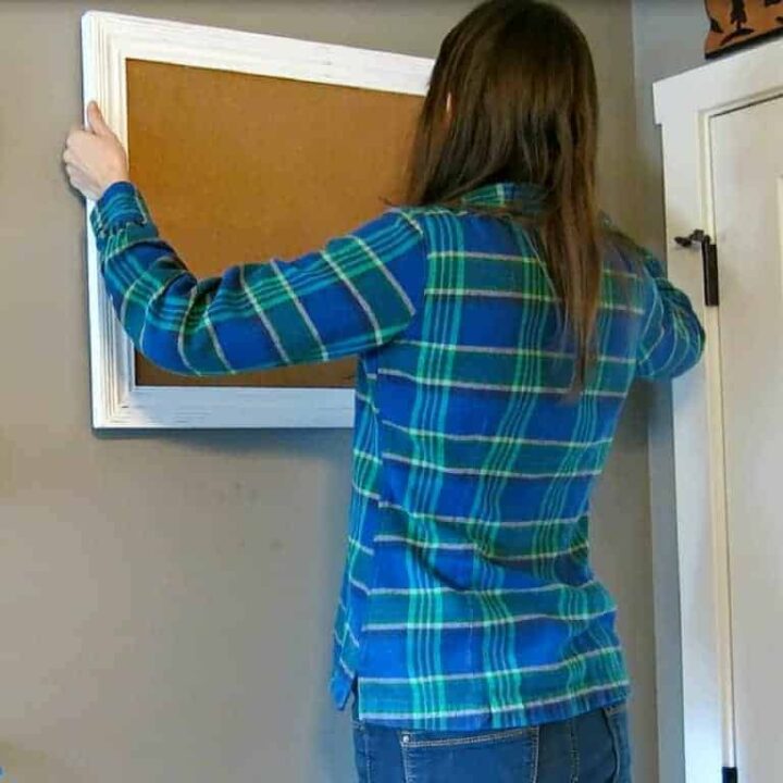 How To Hang A Picture The Easy Way