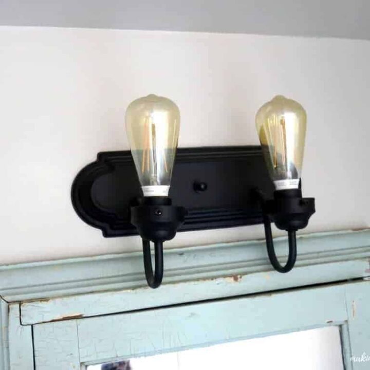 How to Spray Paint Bathroom Light Fixtures