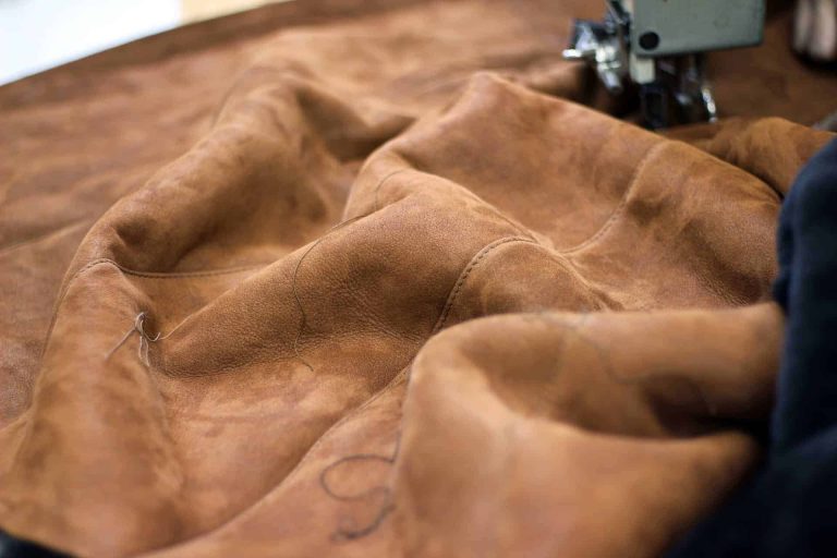 How To Get FREE Leather for DIY Crafts (& 14 Leather Craft Ideas)