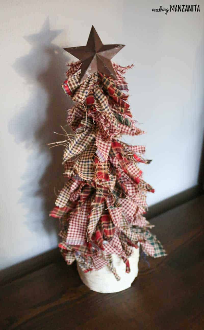 image of the finished fabric Christmas tree with vintage star on top