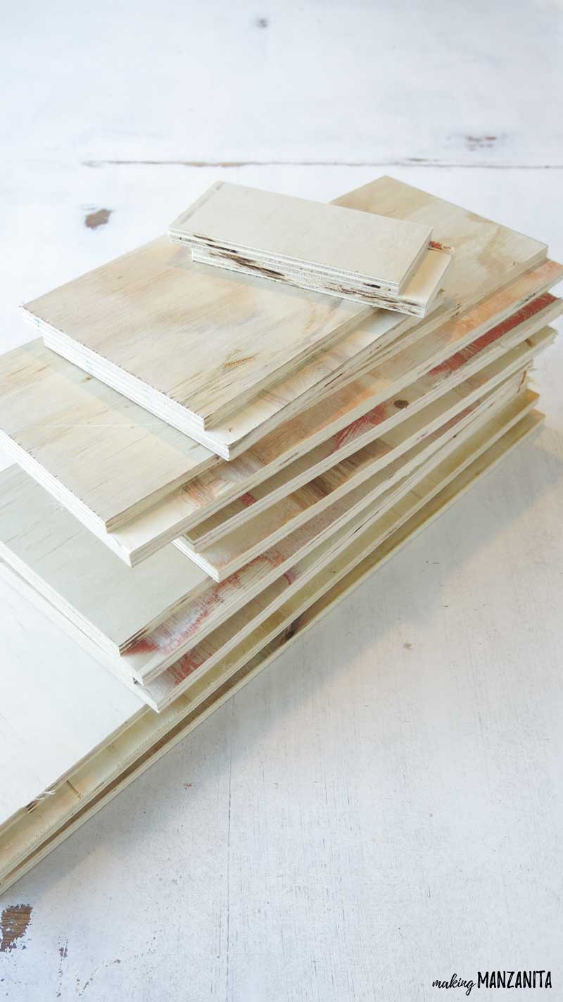 Wondering what to do with your stacked pile of shiplap? Turn it into a cute farmhouse styled sign. 
