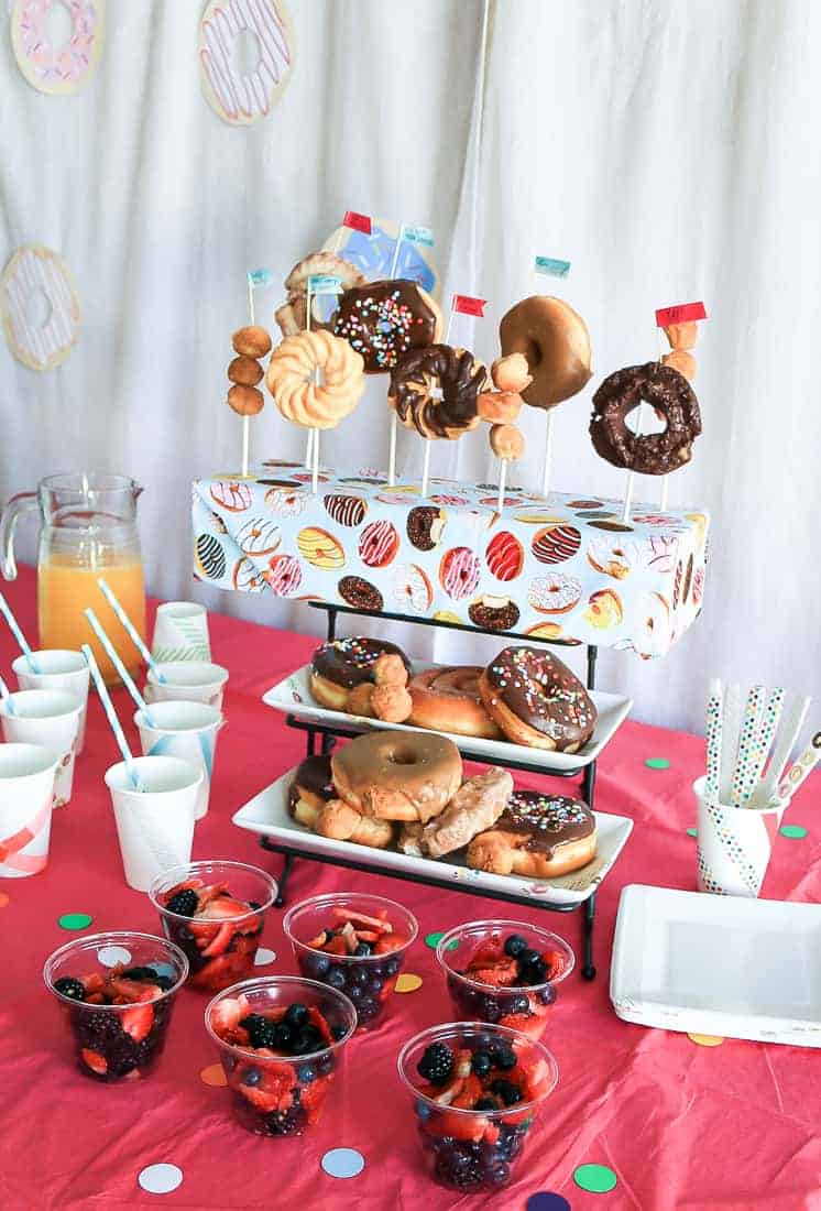 Donut baby shower sales theme
