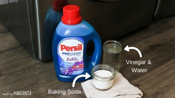 To make this DIY washing machine cleaner, all you need is baking soda, water and vinegar.