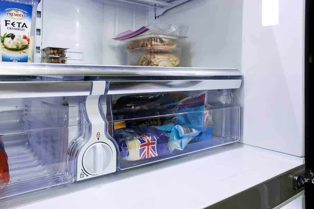 Clean inside of the fridge after a fridge clean out