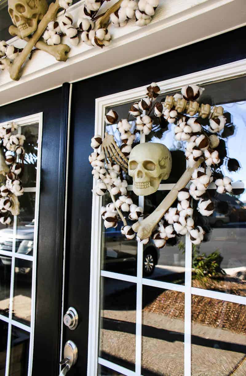 Halloween garland and wreath with skeletons.