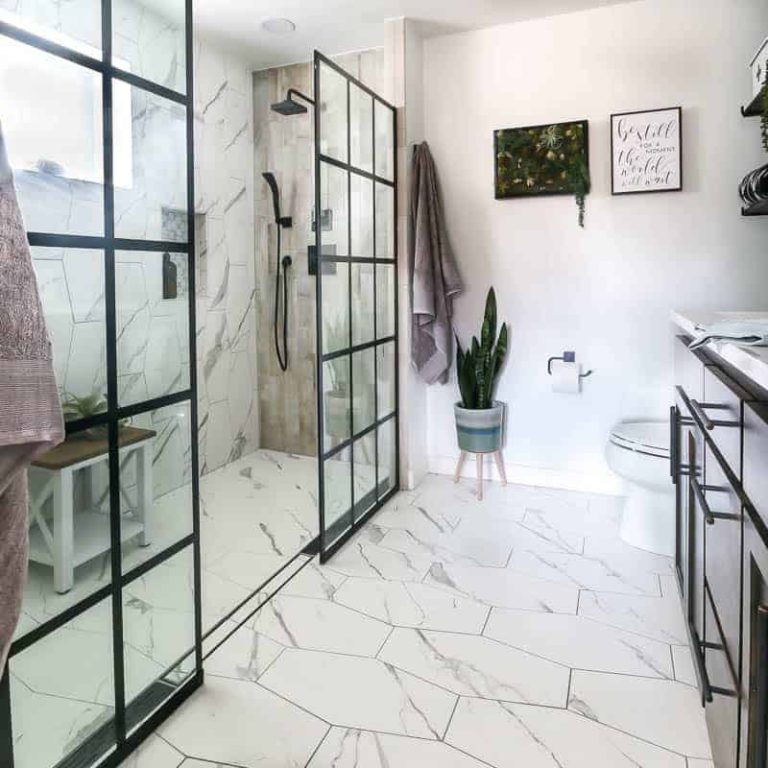 Modern Bathroom Reveal!