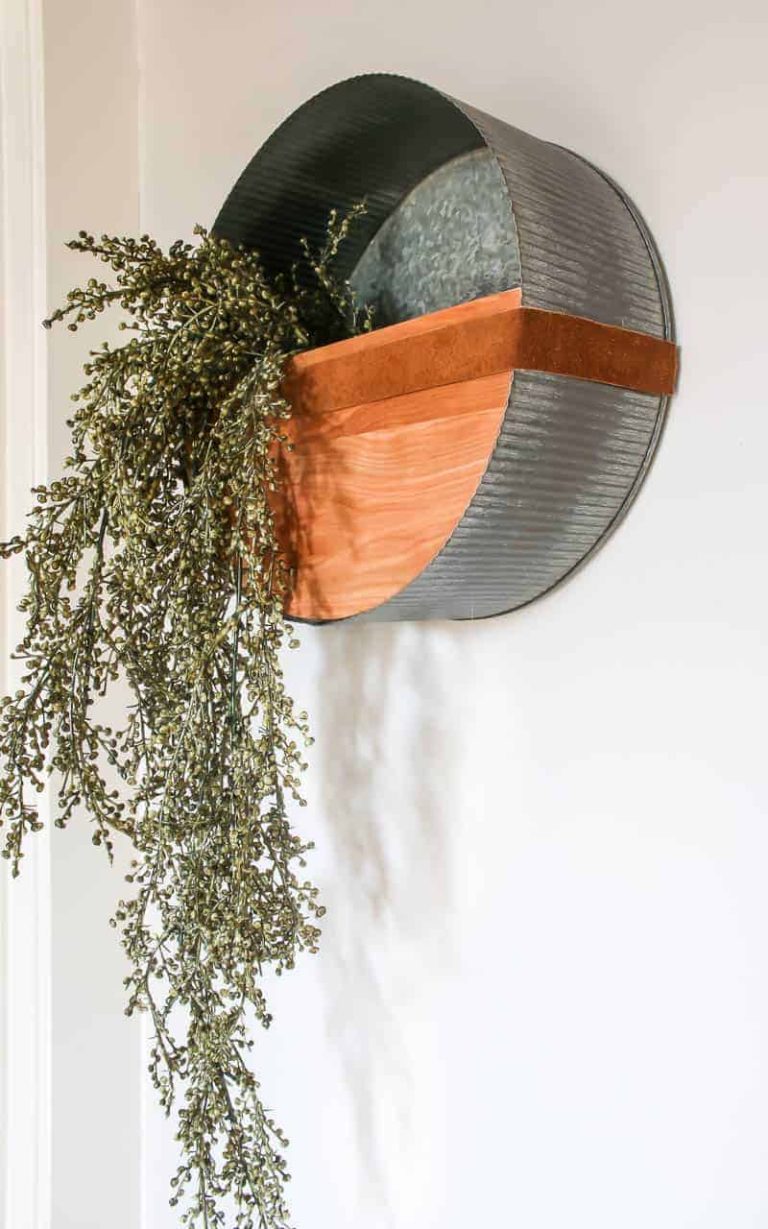 DIY Round Wall Planter (Thrift Shop Upcycle)