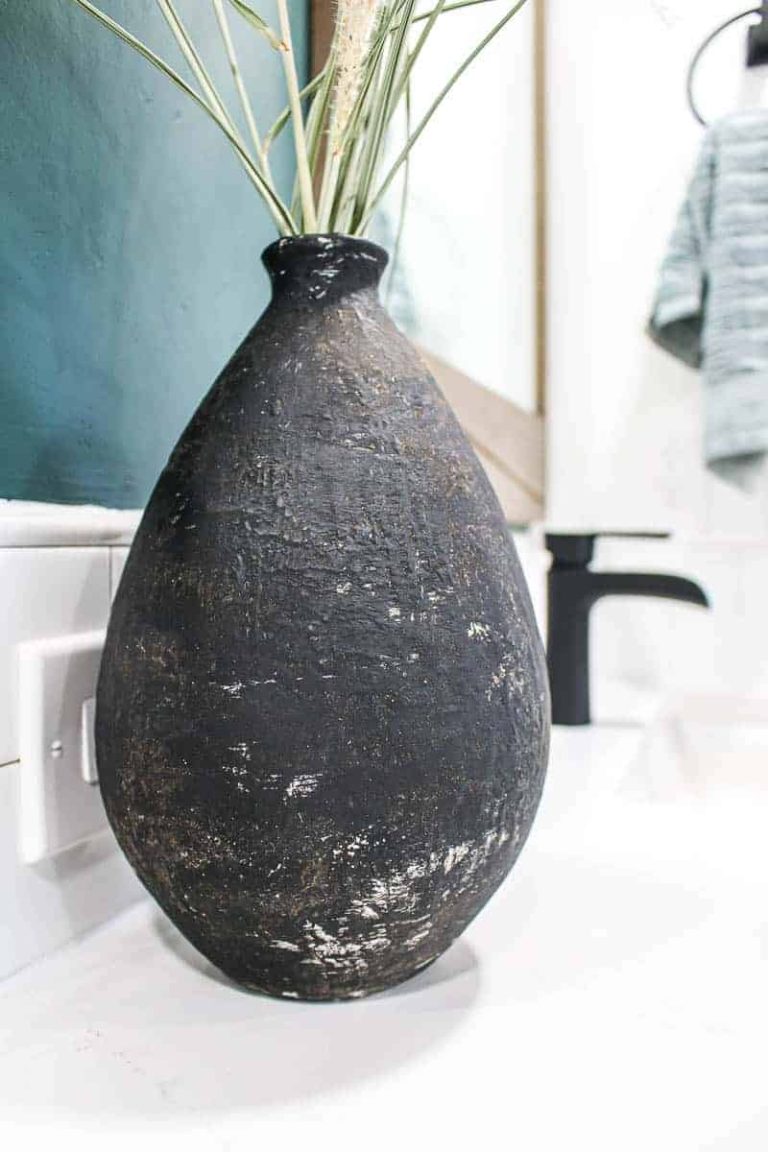 Easy DIY Aged Vase With Texture (2 Methods)