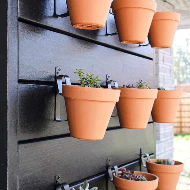 How To Build An Outdoor Planter Wall For Vertical Garden Pots