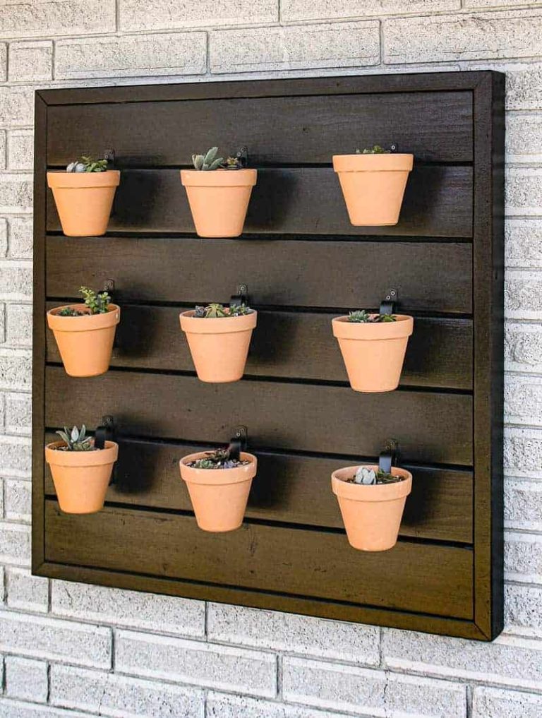 DIY Outdoor Wall Planter with Vertical Garden Pots (With Free Plans)