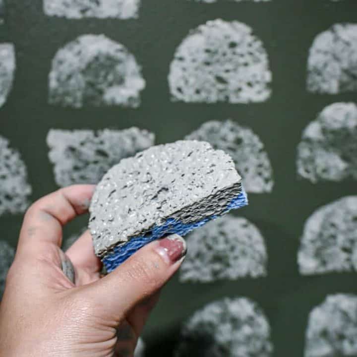 How To Do Modern Sponge Painting