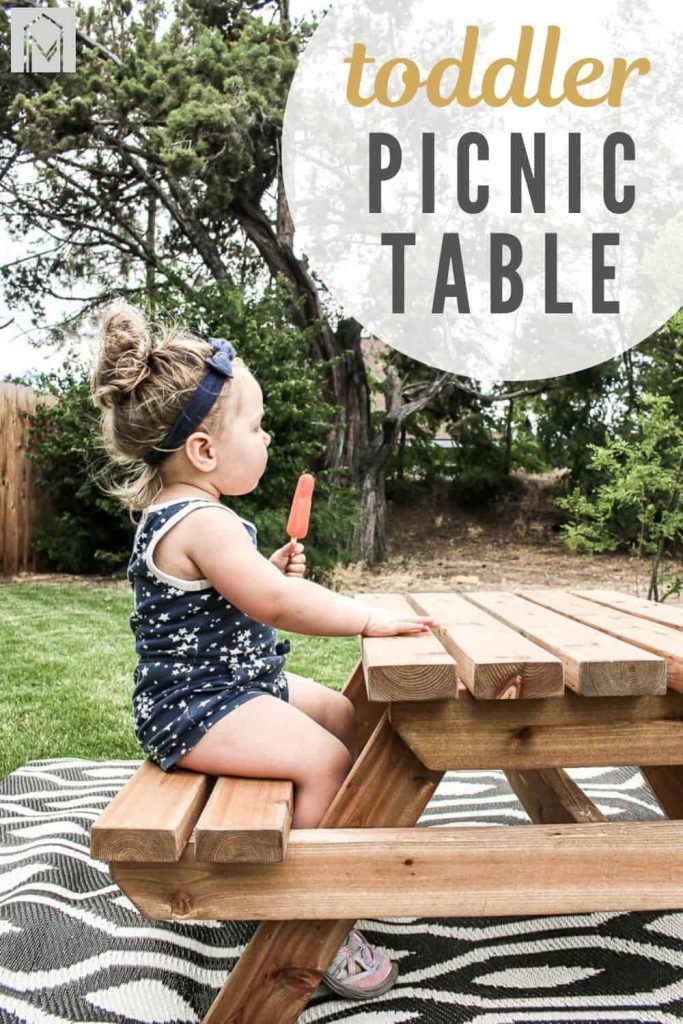 How to make a toddler sized picnic table: wood plans for an easy DIY kids picnic table