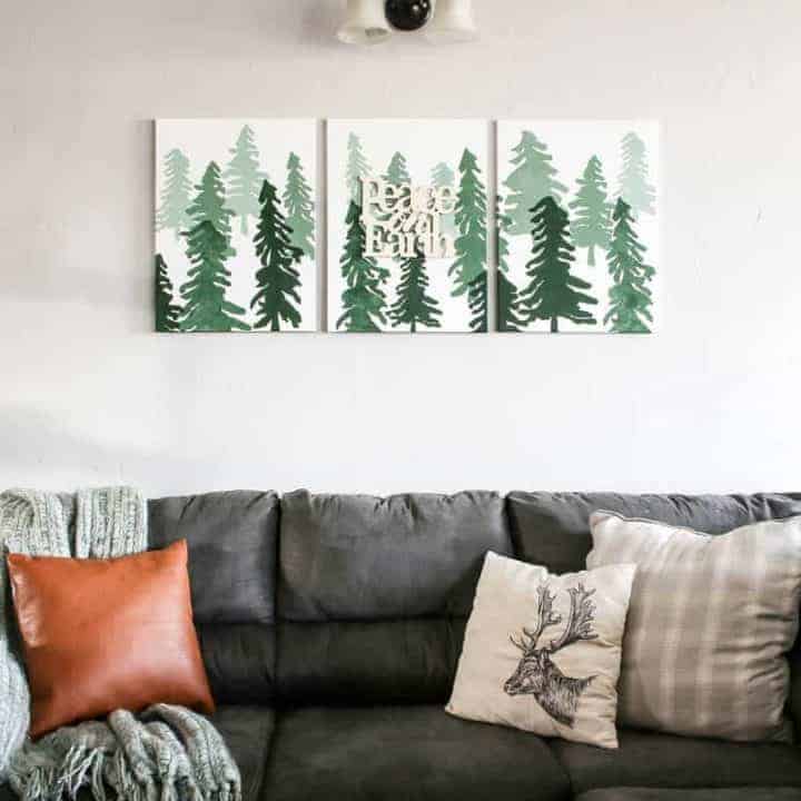 How To Make DIY Christmas Wall Decor