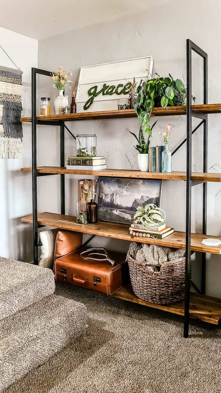 Boho Style Spring Bookshelf Decor | Making Manzanita