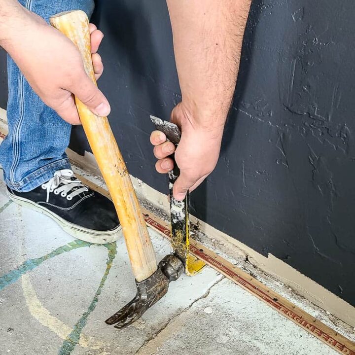 How To Remove Carpet Tack Strips - 2 Easy Ways!