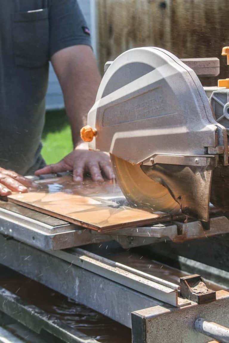 How To Use A Wet Saw To Cut Tile (For Beginners!)