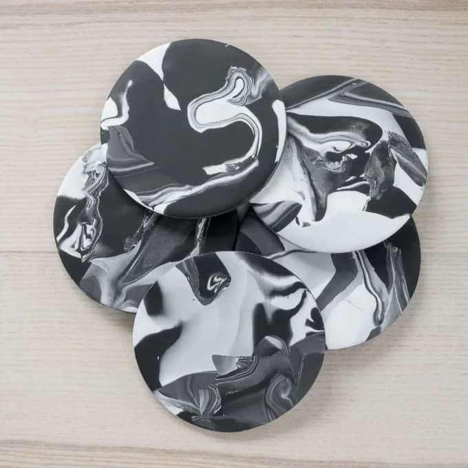 Black and white marbled coasters using polymer clay
