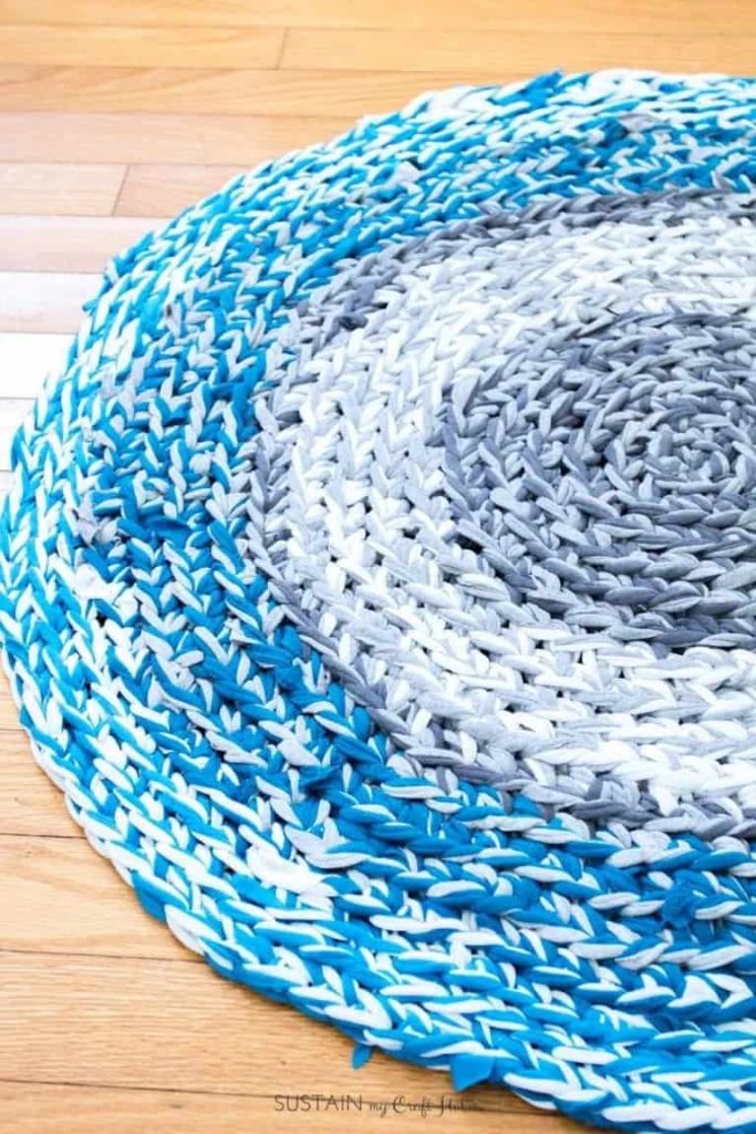 blue and white finger knit rag rug