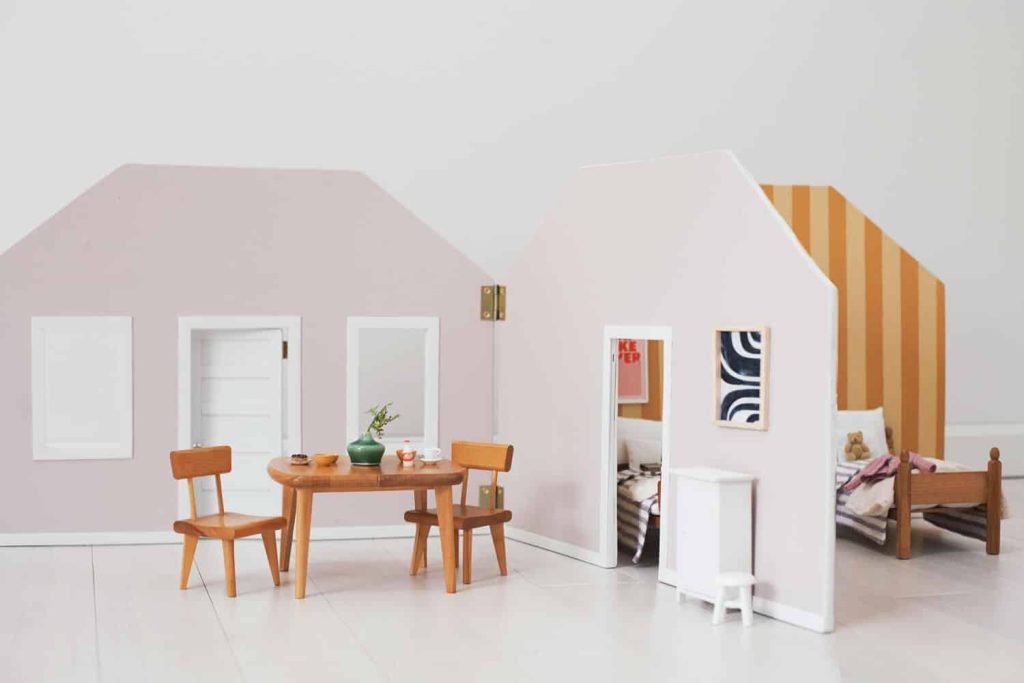 folding dollhouse with furniture