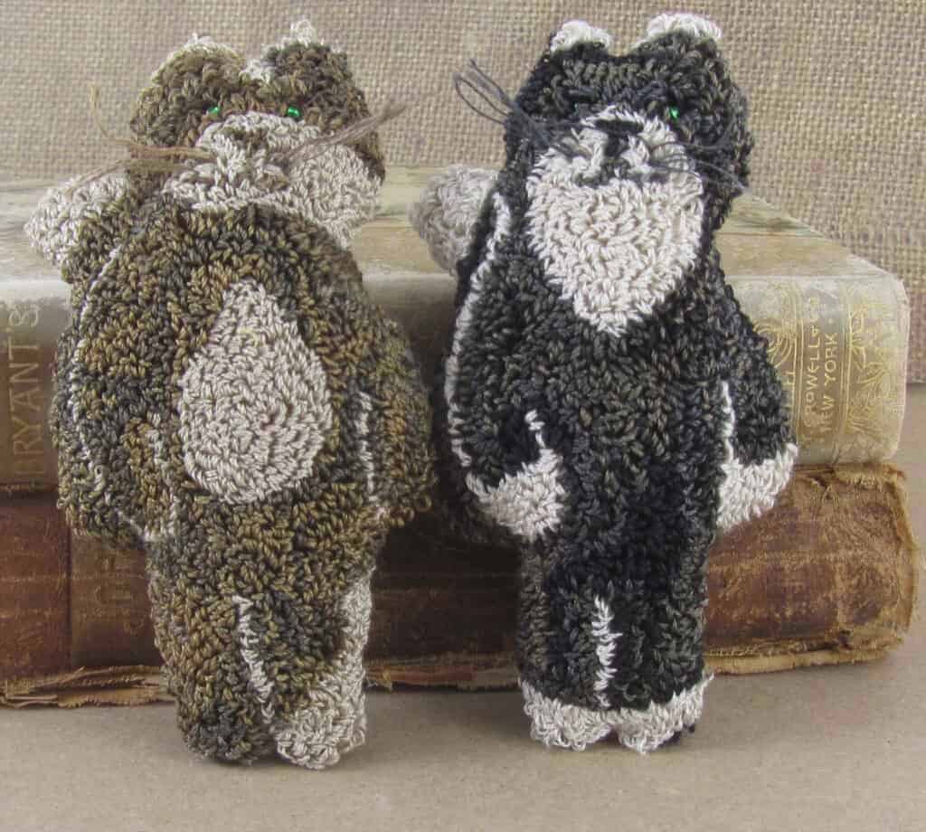 Two punch needle cats