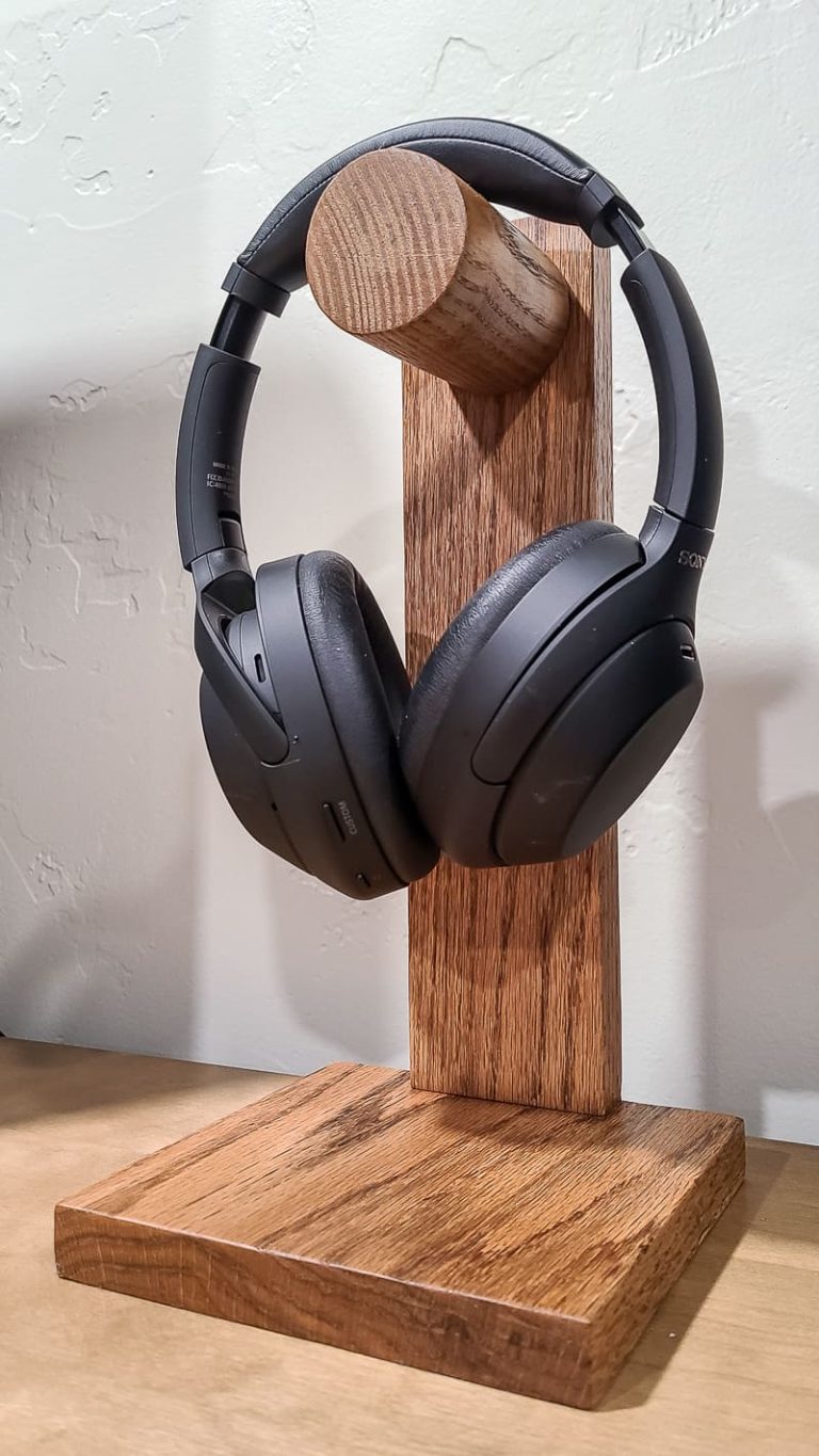 DIY Headphone Stand with Free Woodworking Plans