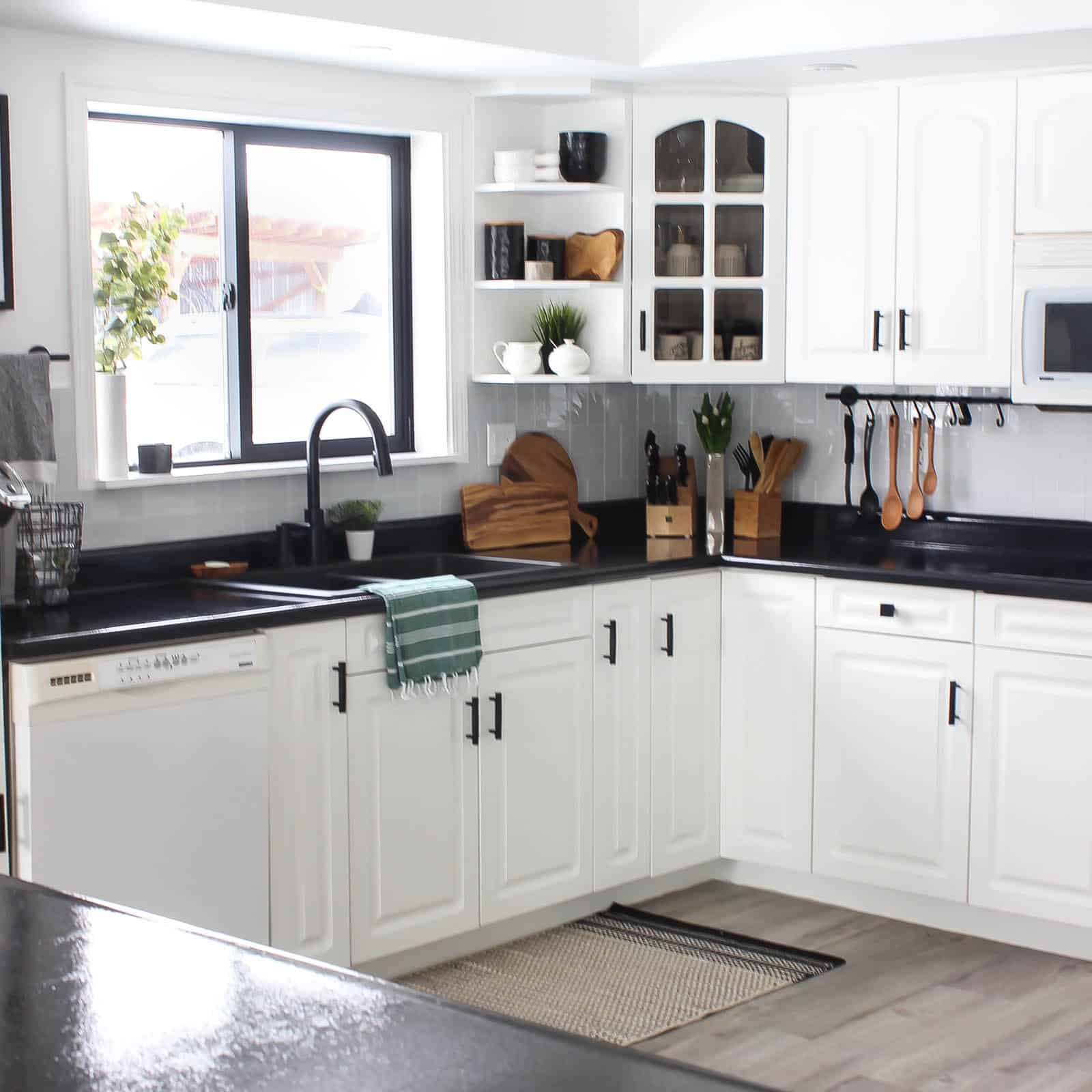 Black hardware white cabinets deals
