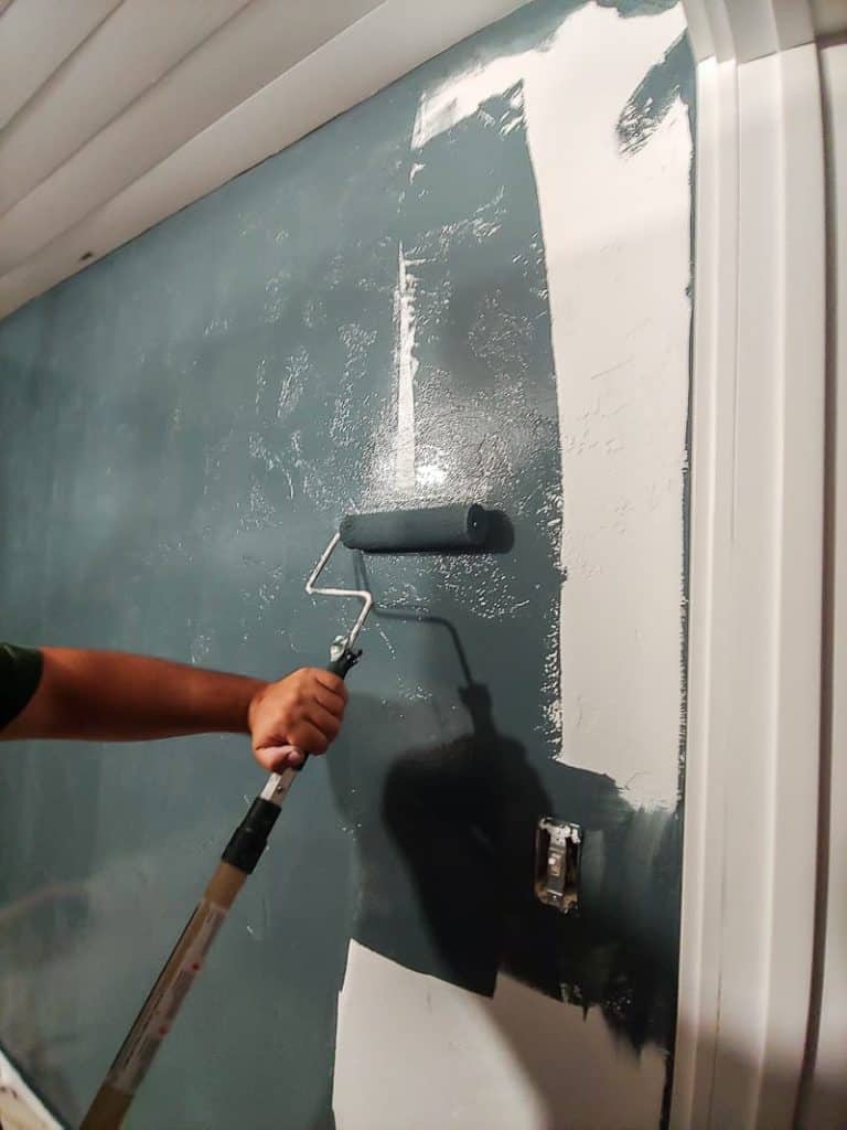 Behr Midnight in NY Paint Color Overview