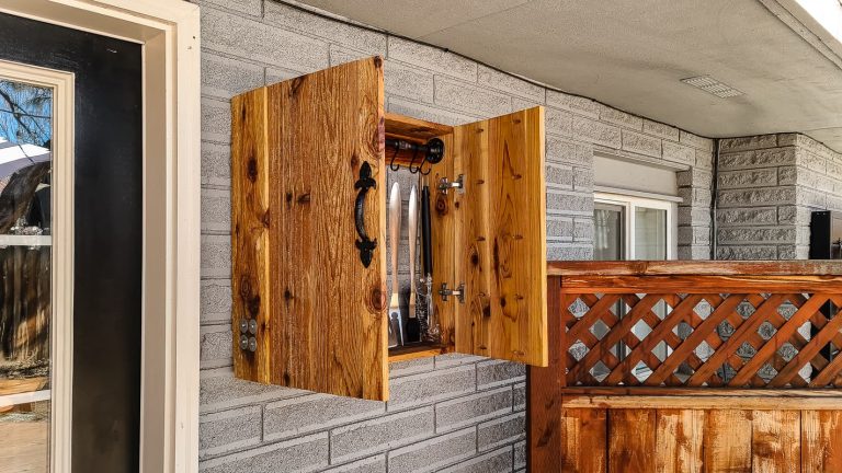 Easy DIY Grill Utensil Holder With Free Woodworking Plans