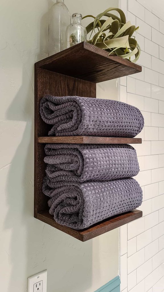 DIY Towel Rack For Bathroom (FREE Plans!) - Making Manzanita