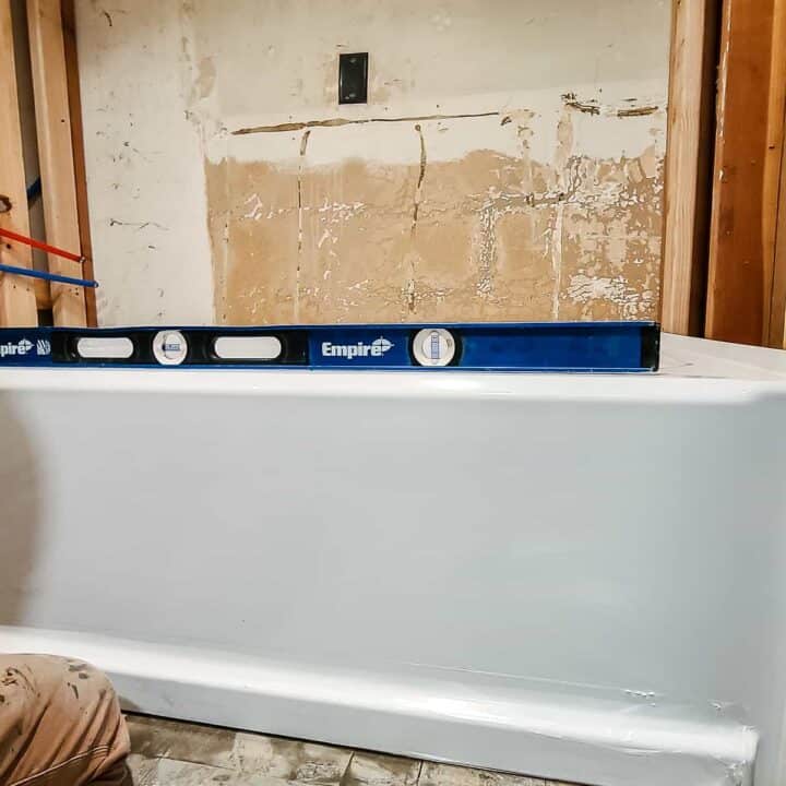 How to Install a Bathtub for Beginners