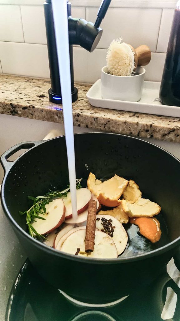 To get the most out of your fall simmer pot, you can really add any of these aromatic ingredients! It is so fun coming up with different combinations and seeing how it turns out. 
