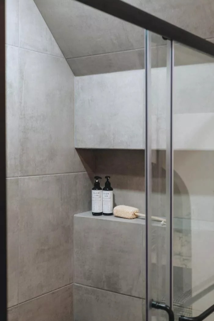 22 Clever and Stylish Shower Niche Ideas