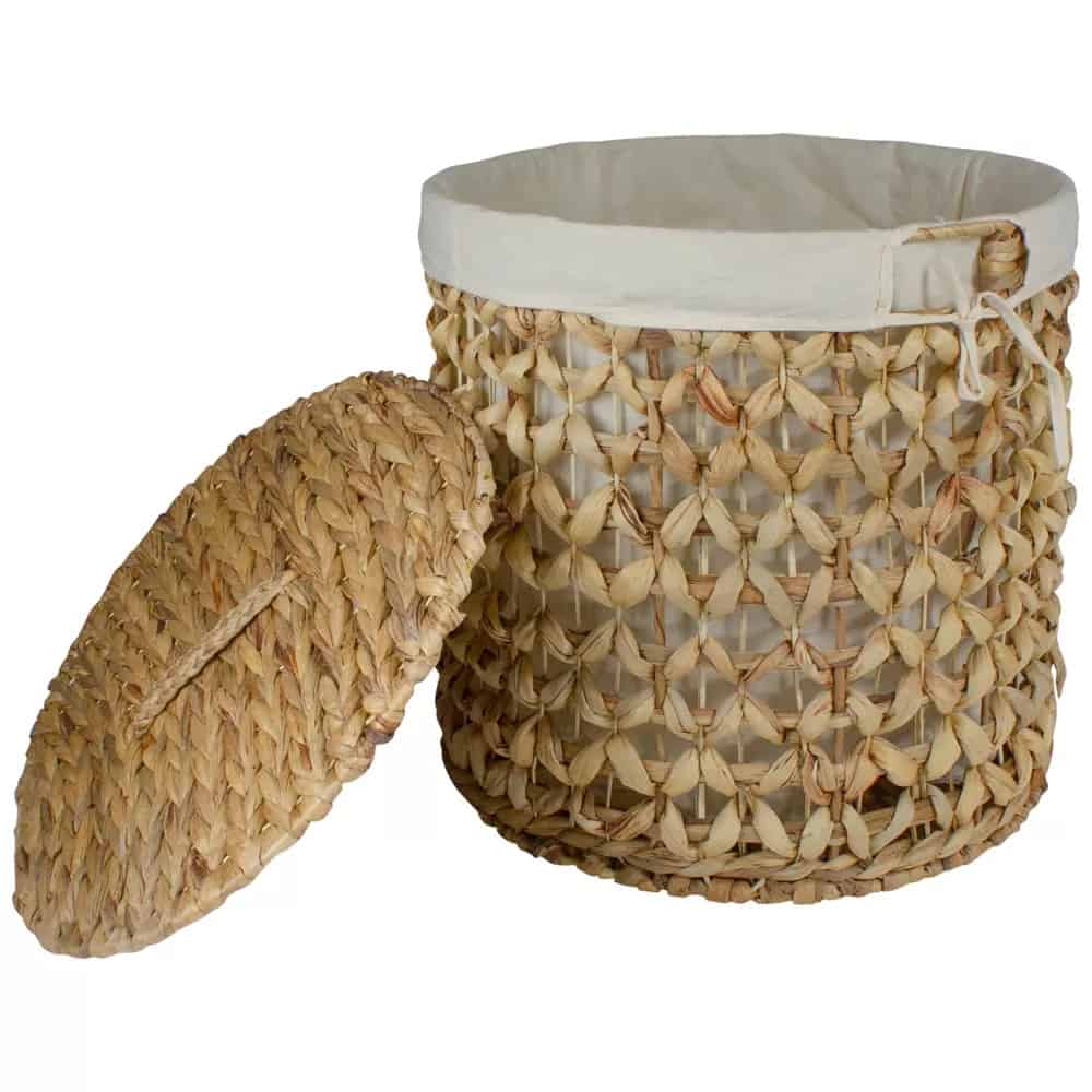 wicker basket with lid