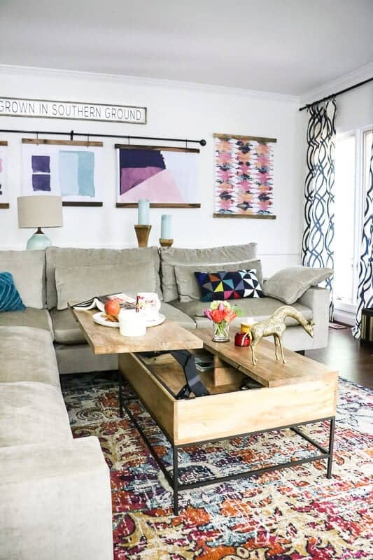 lift top coffee table in living room