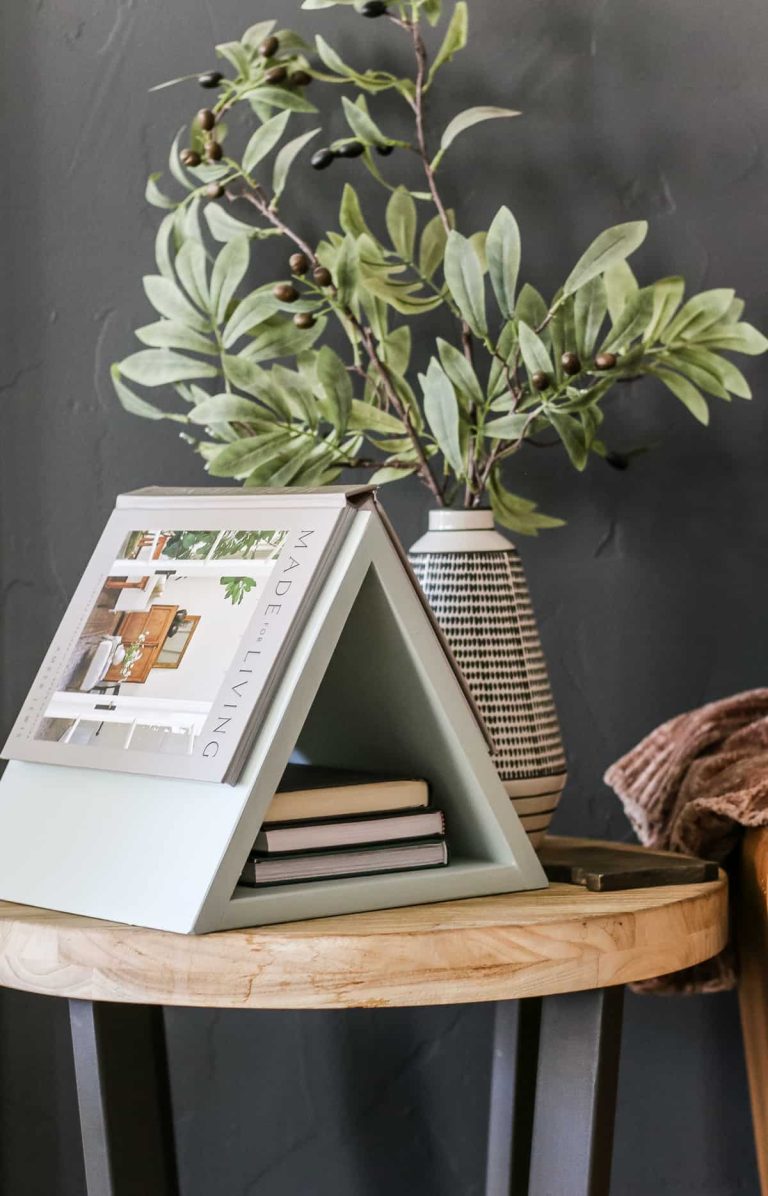 DIY Book Holder with Free Woodworking Plans