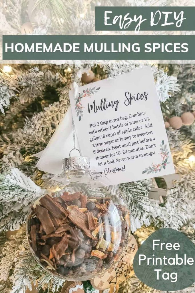 Easy DIY homemade Mulling Spices with Free Printable Tag for a thoughtful holiday present. 