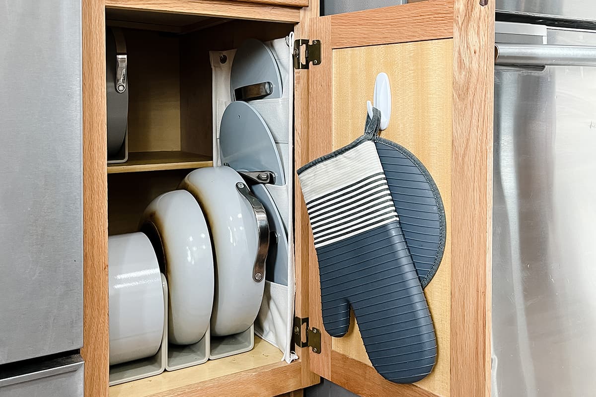 How to Organize Pots and Pans - Smart Ways to Organize Cooking Tools