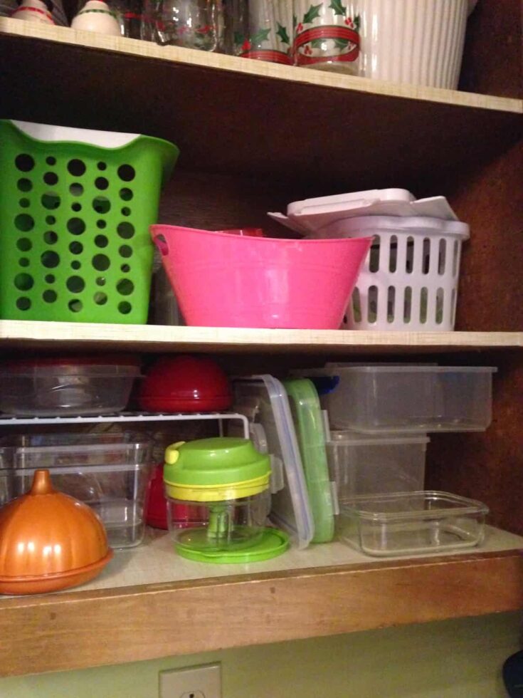 DIY Tupperware Organizer