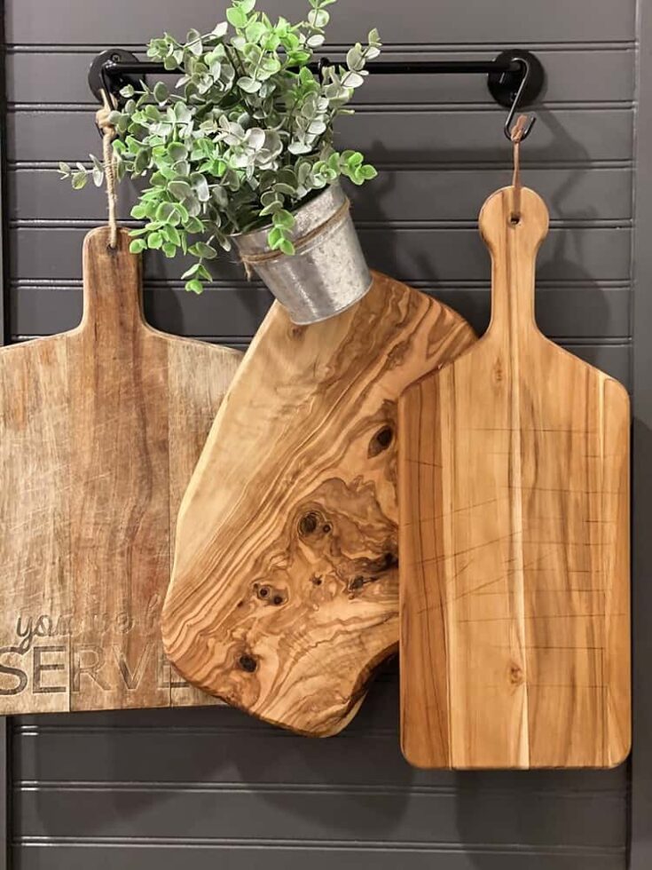 How to Store Cutting Boards - Top 8 Ways to Organize - Virginia