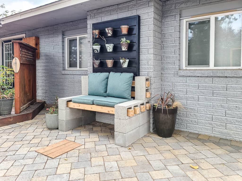 A project well done: DIY Concrete Block Bench for Outdoor Seating