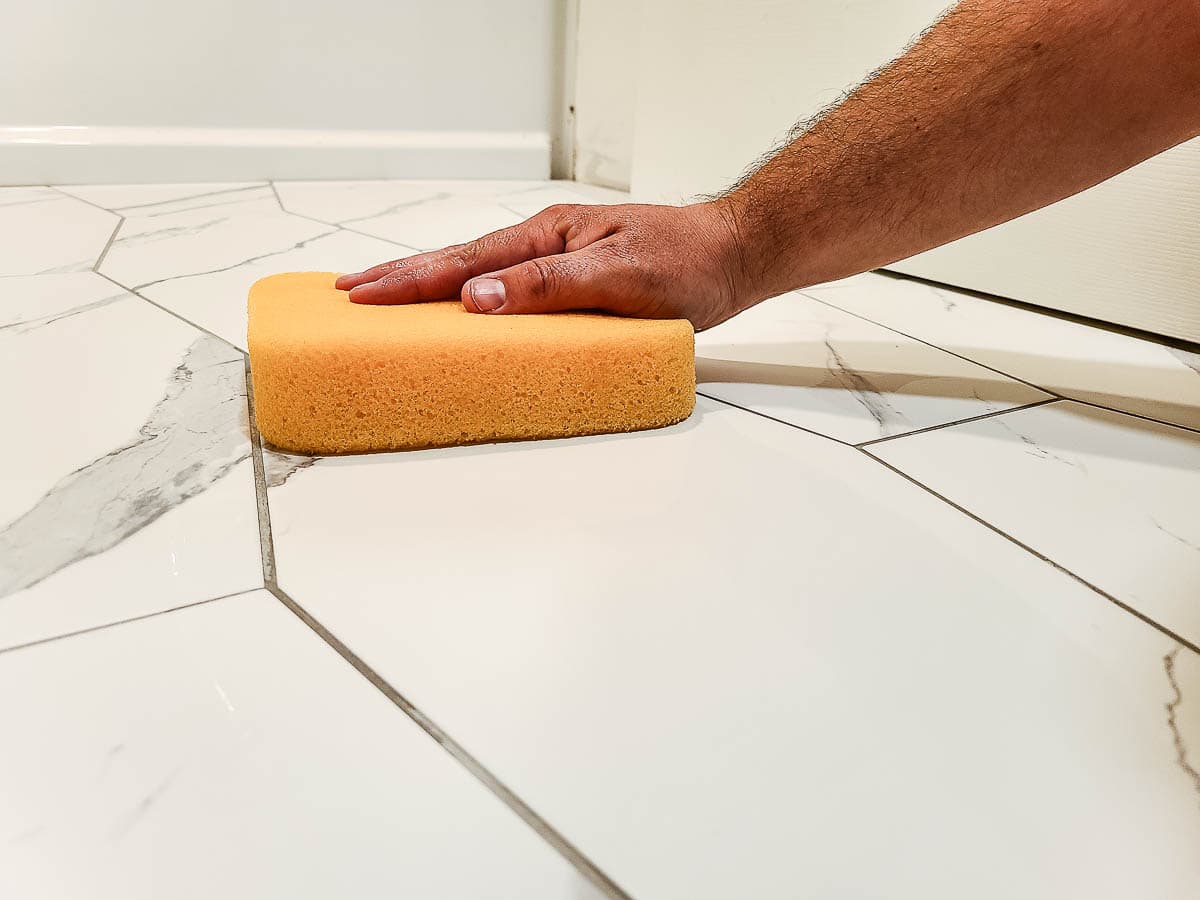 Grouting Sponge With Microfiber Hazing Surface