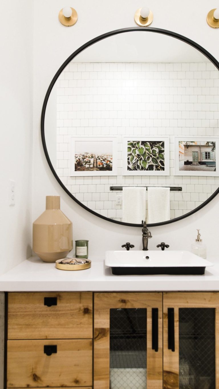 19 Ways To Decorate Your Bathroom Counter