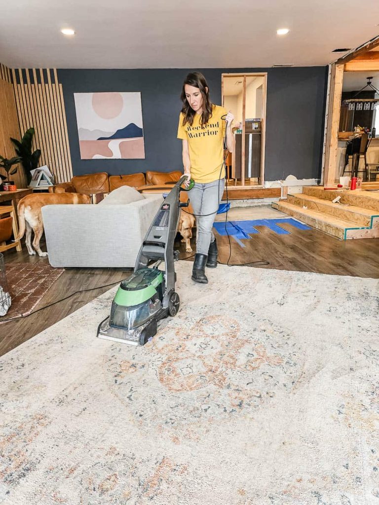 How To Clean Your Area Rug with Carpet Cleaner
