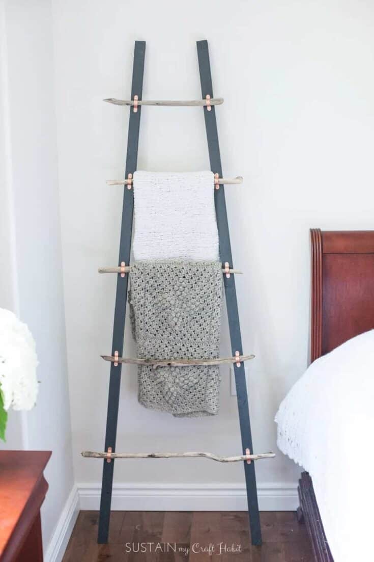 20 Creative Blanket Ladder Decorating Ideas Making Manzanita